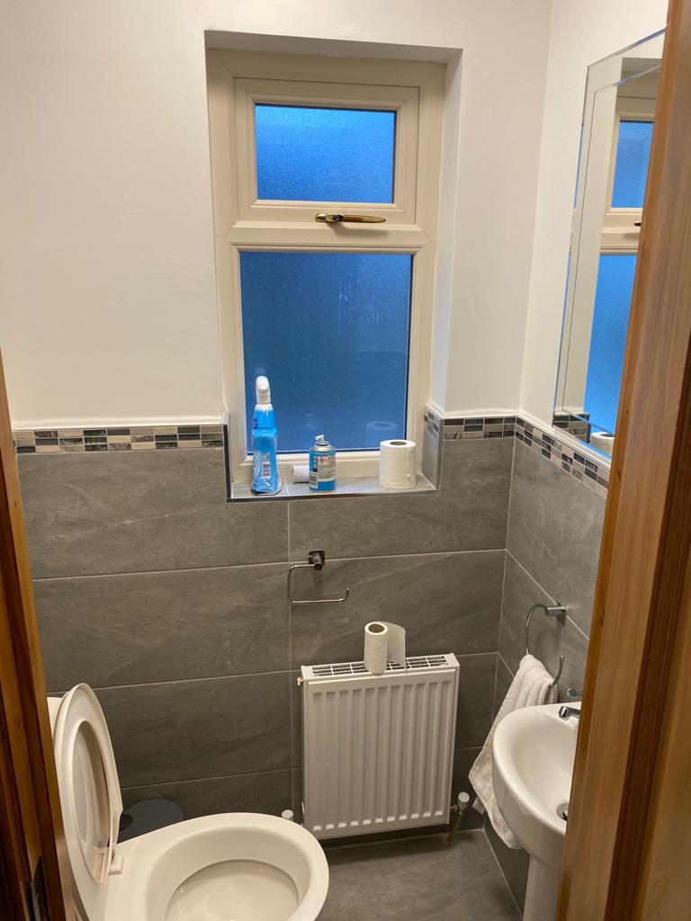 Porch / Downstairs Toilet cosyroom.ie